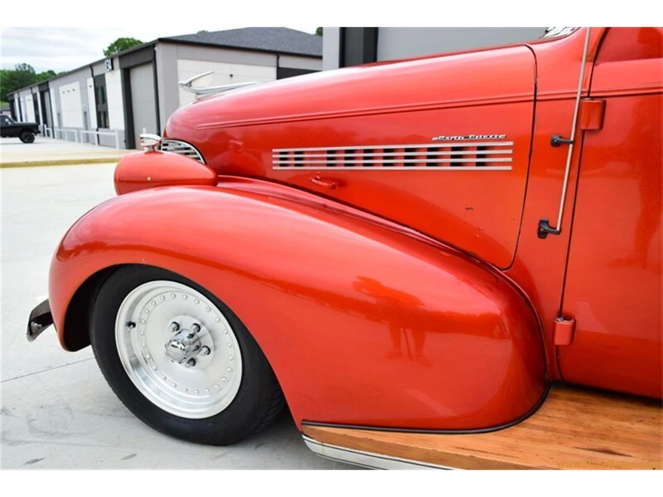 1939 Chevrolet Standard & Master & Master Deluxe & Special Deluxe - Image 10 of 31