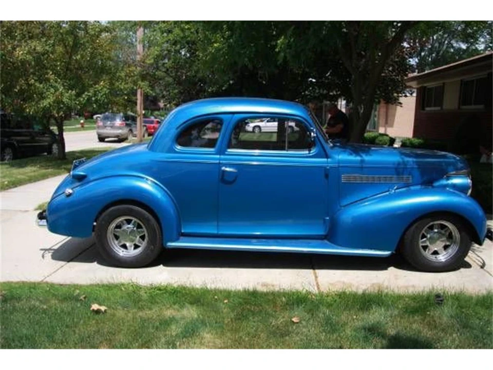 1939 Chevrolet Standard & Master & Master Deluxe & Special Deluxe - Image 3 of 8