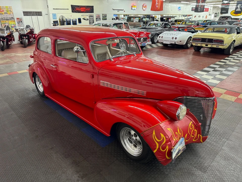 1939 Chevrolet Standard & Master & Master Deluxe & Special Deluxe - Image 7 of 31
