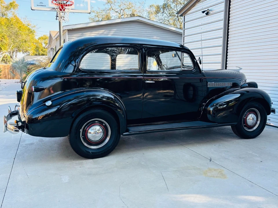 1939 Chevrolet Standard & Master & Master Deluxe & Special Deluxe - Image 9 of 21