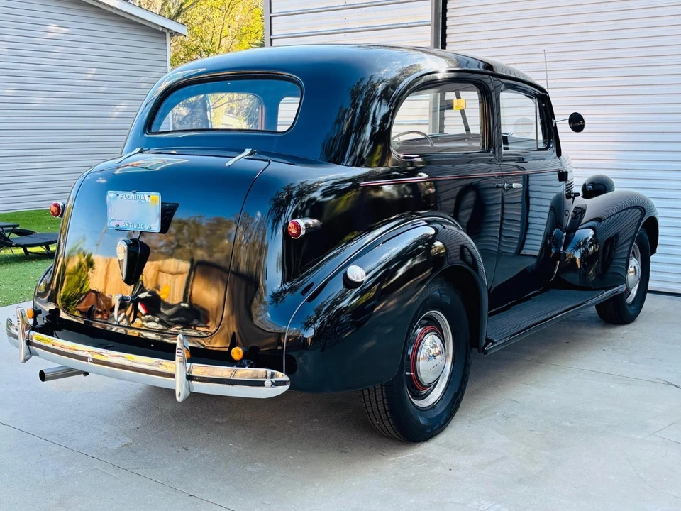 1939 Chevrolet Standard & Master & Master Deluxe & Special Deluxe - Image 8 of 21