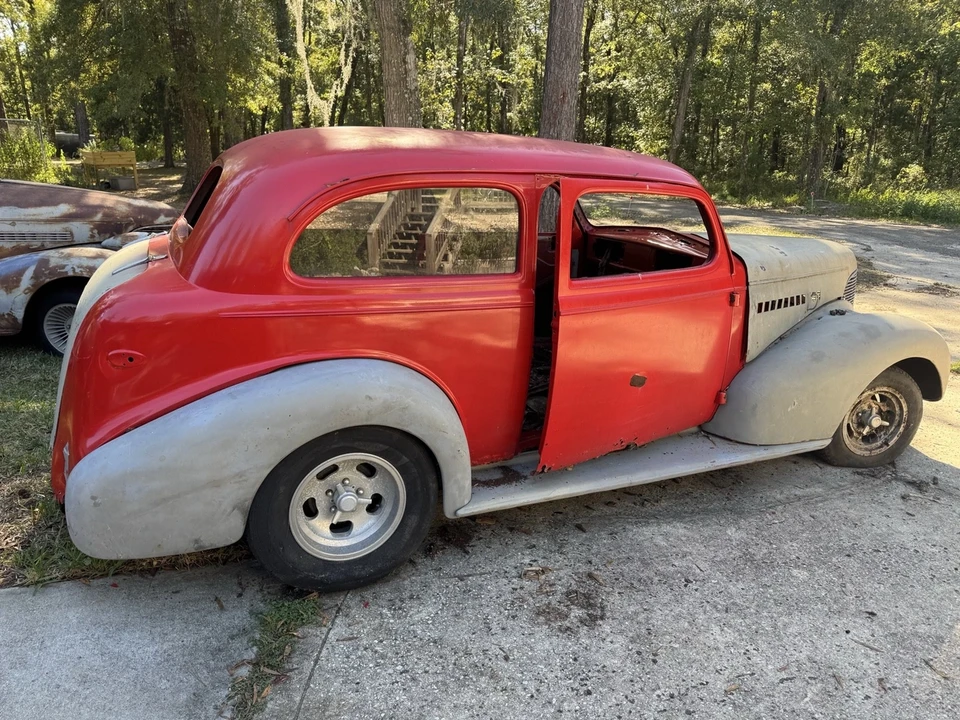 1939 Chevrolet Standard & Master & Master Deluxe & Special Deluxe - Image 3 of 4