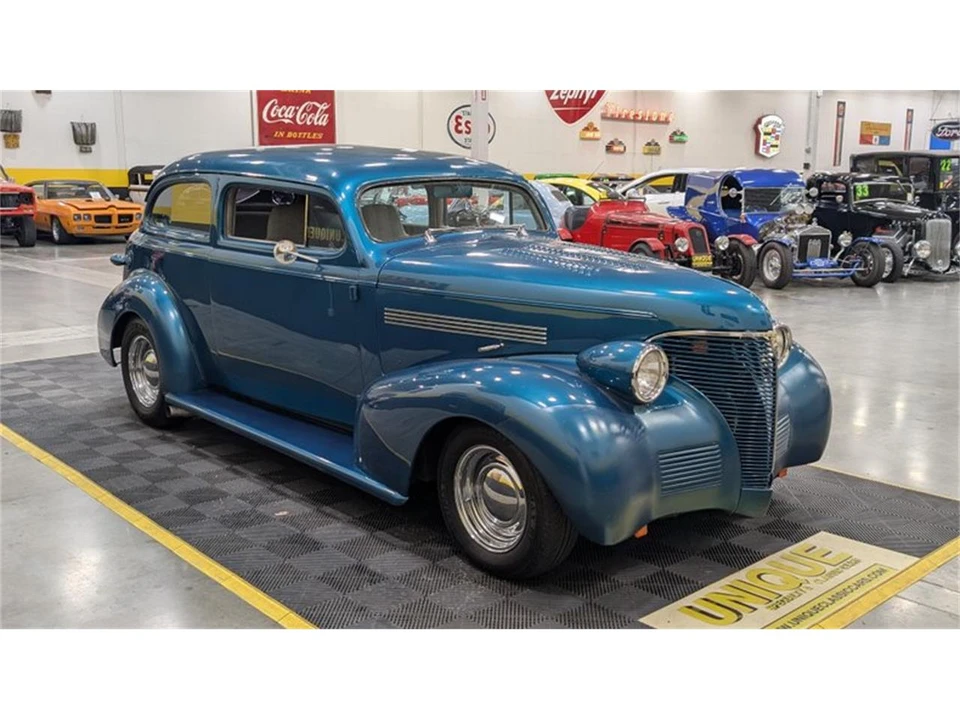1939 Chevrolet Standard & Master & Master Deluxe & Special Deluxe - Image 2 of 10