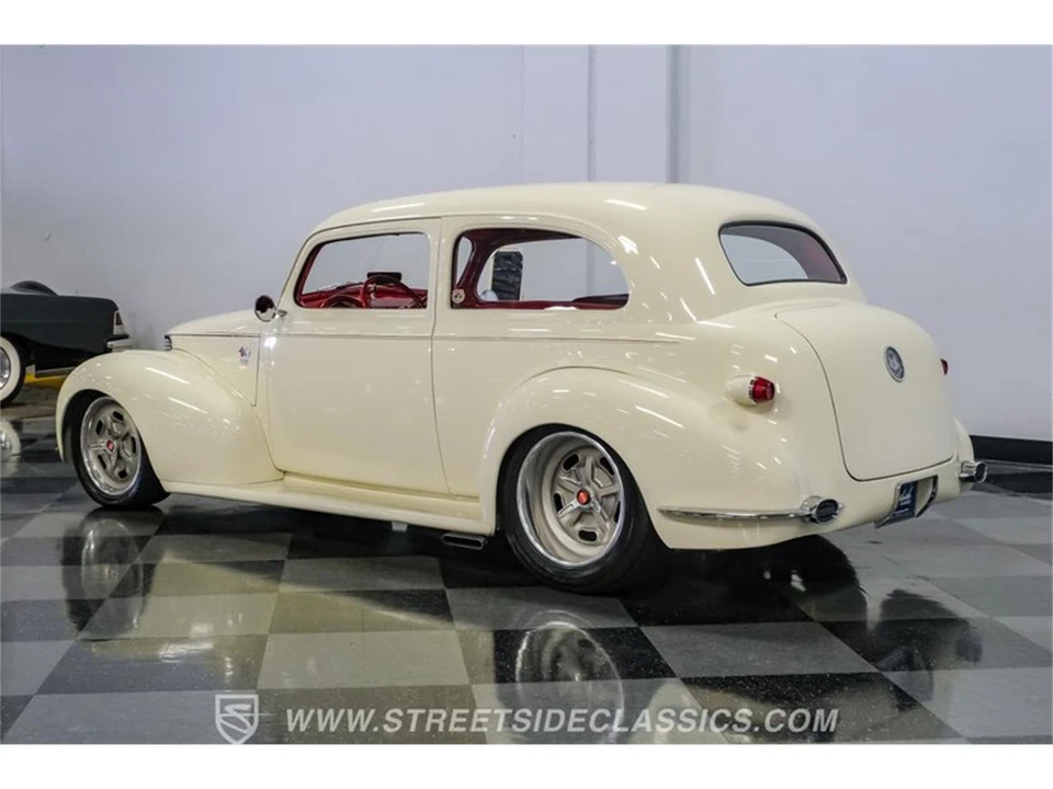 1939 Chevrolet Standard & Master & Master Deluxe & Special Deluxe - Image 8 of 31