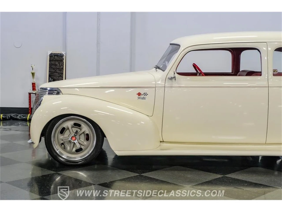 1939 Chevrolet Standard & Master & Master Deluxe & Special Deluxe - Image 23 of 31