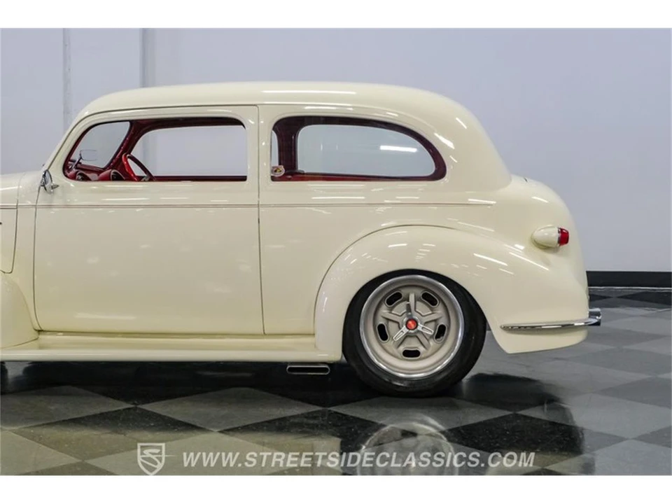 1939 Chevrolet Standard & Master & Master Deluxe & Special Deluxe - Image 24 of 31