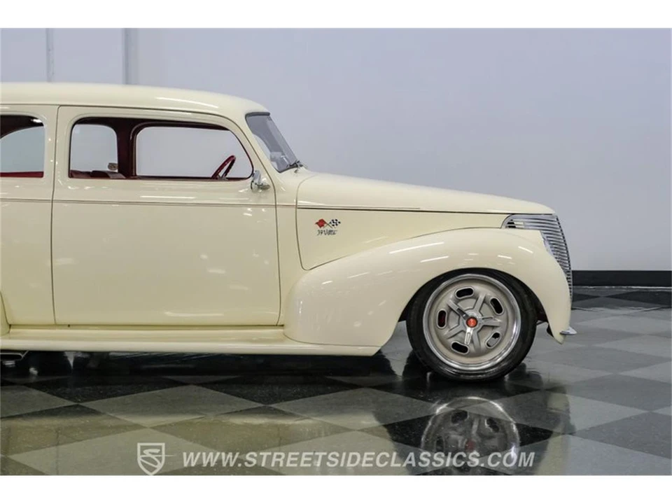 1939 Chevrolet Standard & Master & Master Deluxe & Special Deluxe - Image 30 of 31