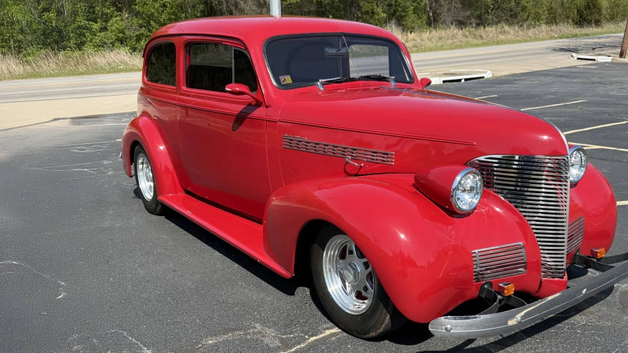 1939 Chevrolet Standard & Master & Master Deluxe & Special Deluxe - Image 2 of 21