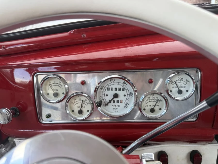 1939 Chevrolet Standard & Master & Master Deluxe & Special Deluxe - Image 13 of 21