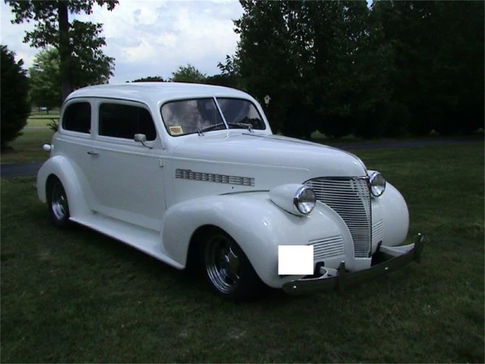 1939 Chevrolet Standard & Master & Master Deluxe & Special Deluxe - Image 2 of 7