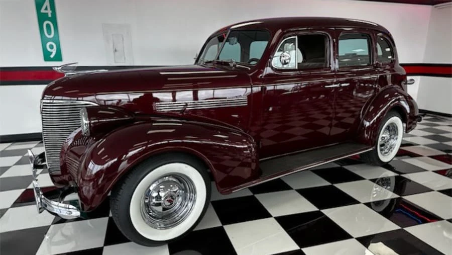1939 Chevrolet Standard & Master & Master Deluxe & Special Deluxe - Image 5 of 13