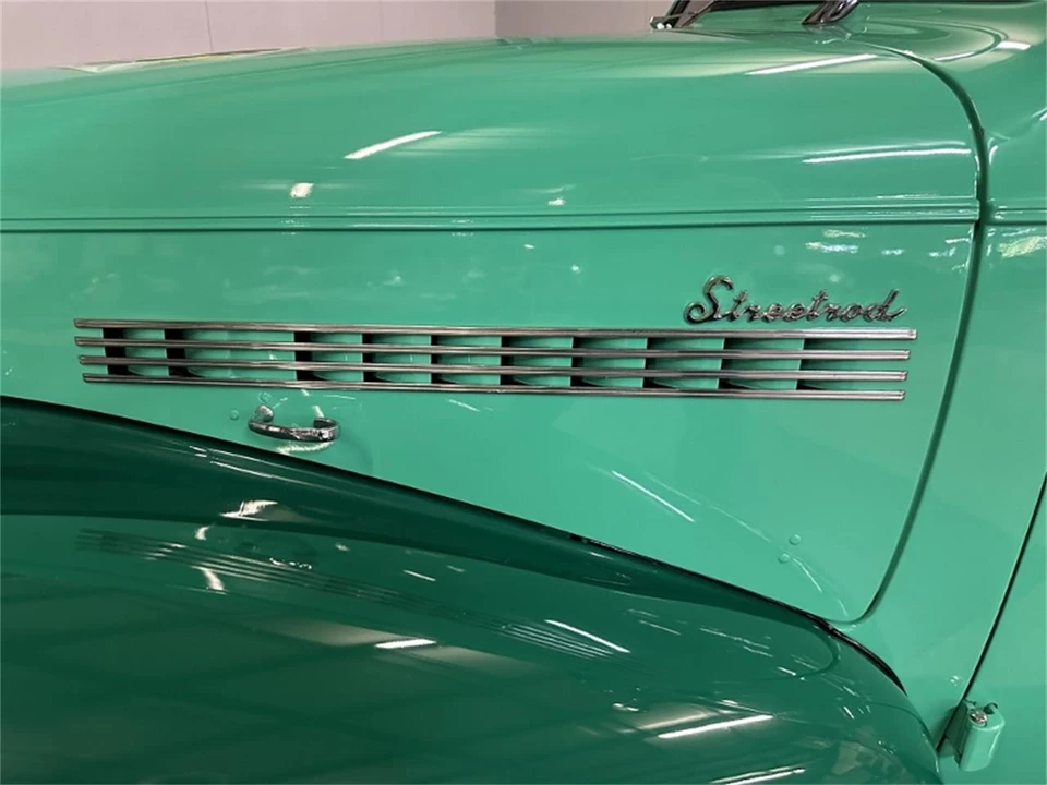 1939 Chevrolet Standard & Master & Master Deluxe & Special Deluxe - Image 15 of 31