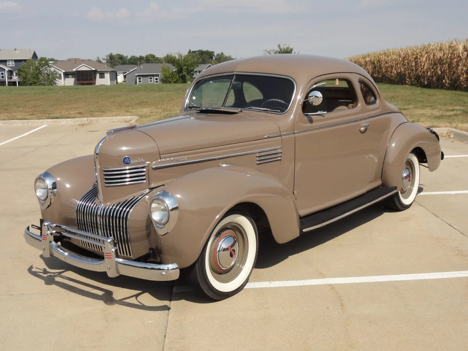 1939 Chrysler Windsor - Image 2 of 31