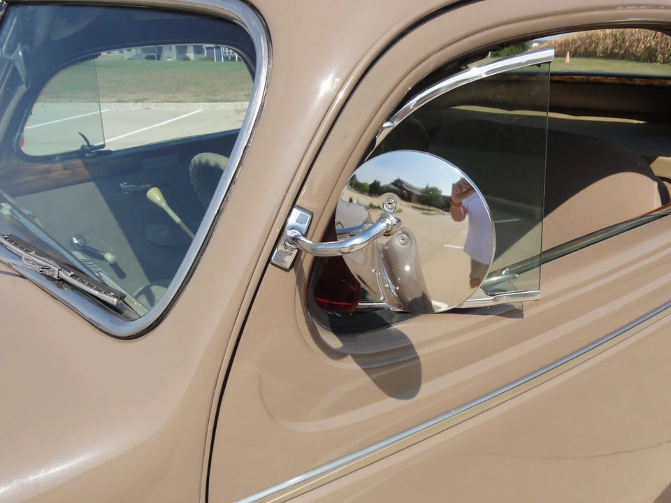 1939 Chrysler Windsor - Image 29 of 31