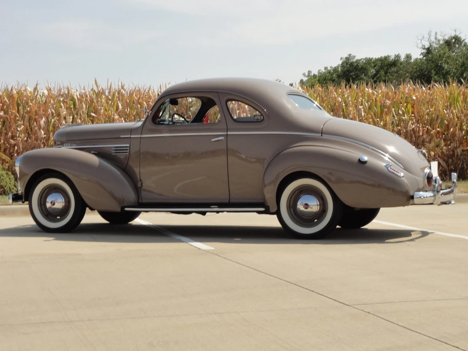 1939 Chrysler Windsor - Image 8 of 31