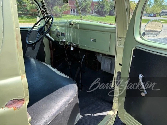 1939 Dodge T/V/W Series - Image 8 of 17