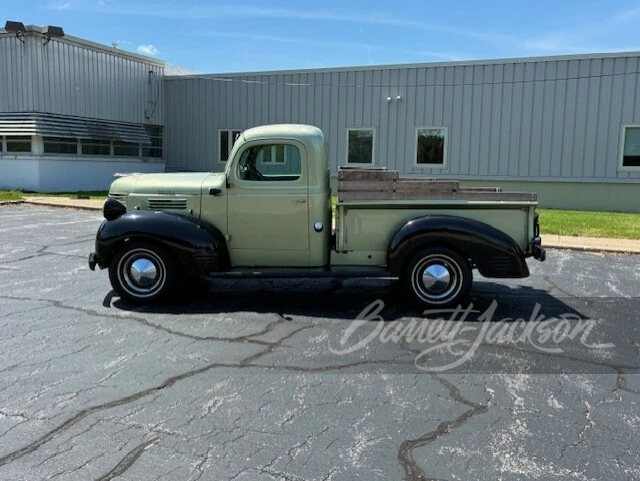 1939 Dodge T/V/W Series - Image 2 of 17