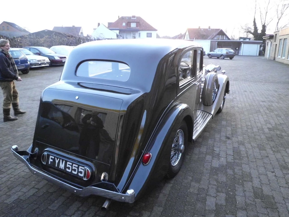 1939 Daimler - Image 15 of 16