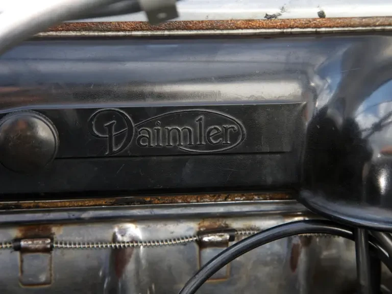 1939 Daimler - Image 7 of 28