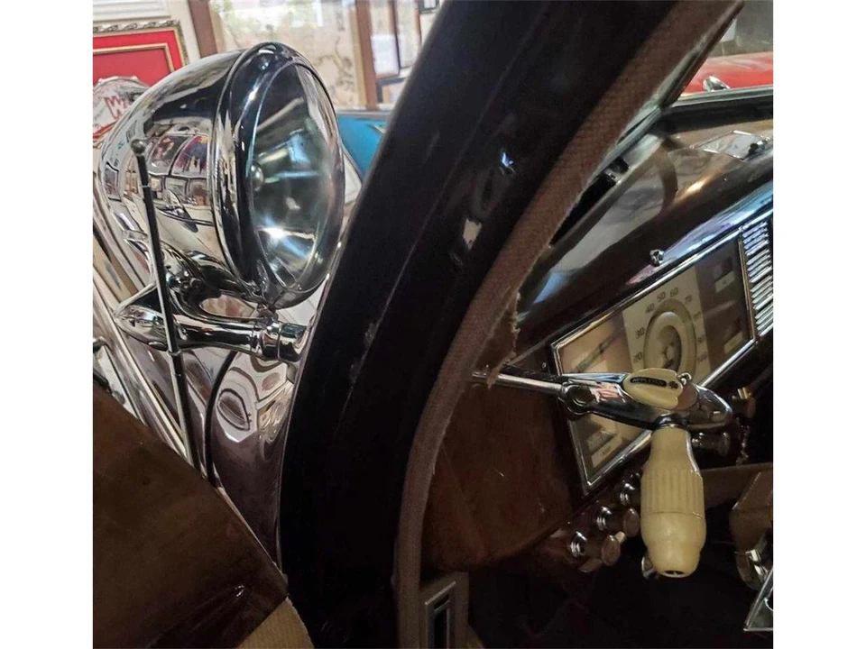 1939 DeSoto - Image 6 of 10
