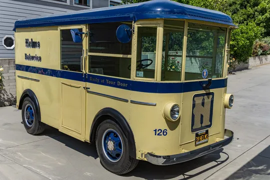 1939 Divco Twin Coach Helms Bakery Delivery Truck