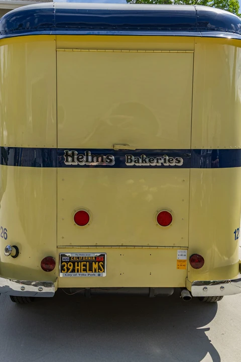 1939 Twin Coach - Image 5 of 31