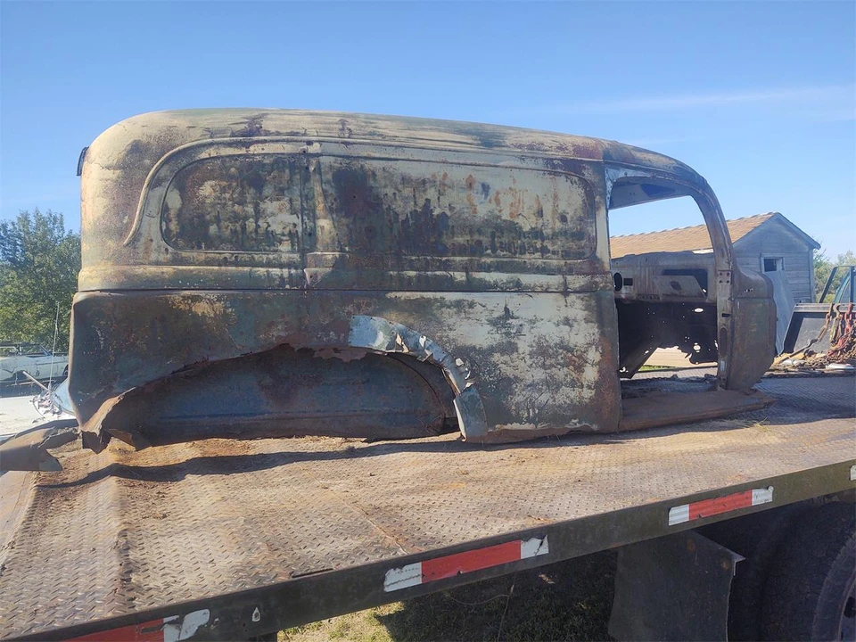 1939 Dodge T/V/W Series - Image 3 of 9
