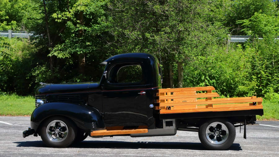 1939 Dodge T/V/W Series - Image 2 of 12