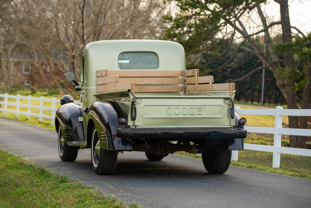 1939 Dodge T/V/W Series - Image 11 of 31