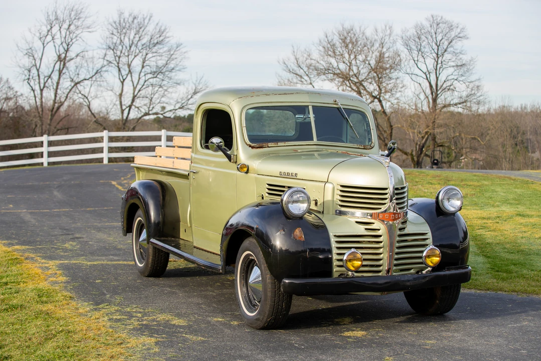 1939 Dodge T/V/W Series - Image 25 of 31