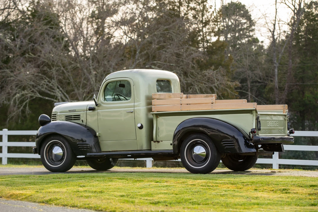 1939 Dodge T/V/W Series - Image 7 of 31