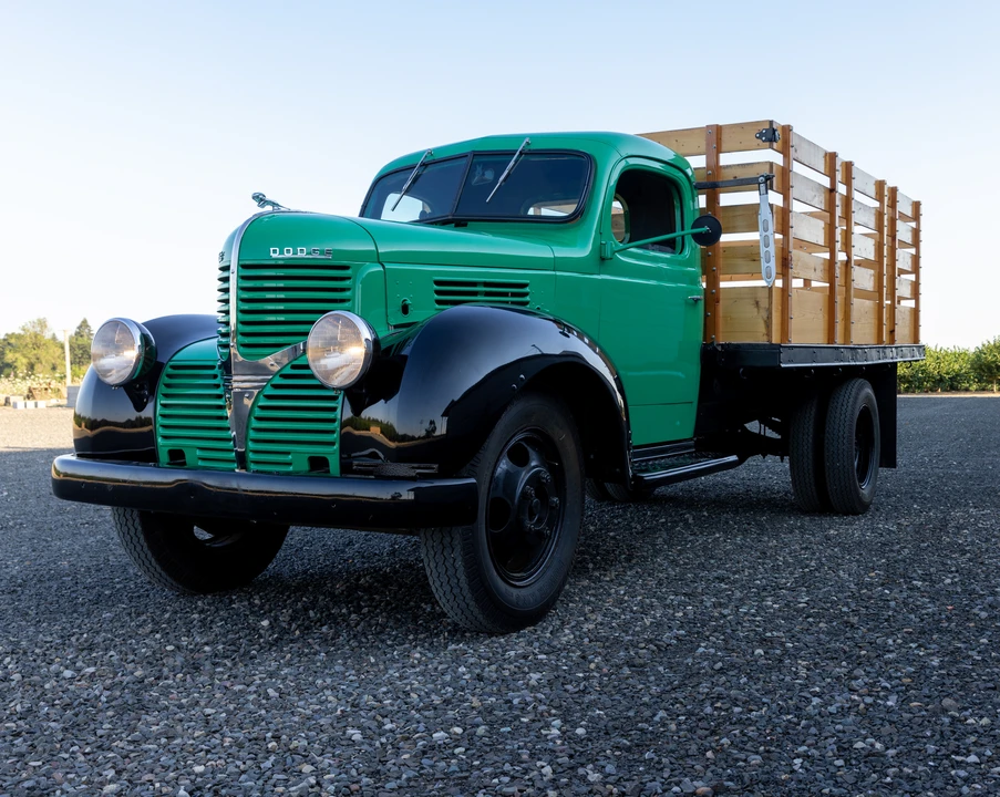 1939 Dodge T/V/W Series - Image 3 of 31