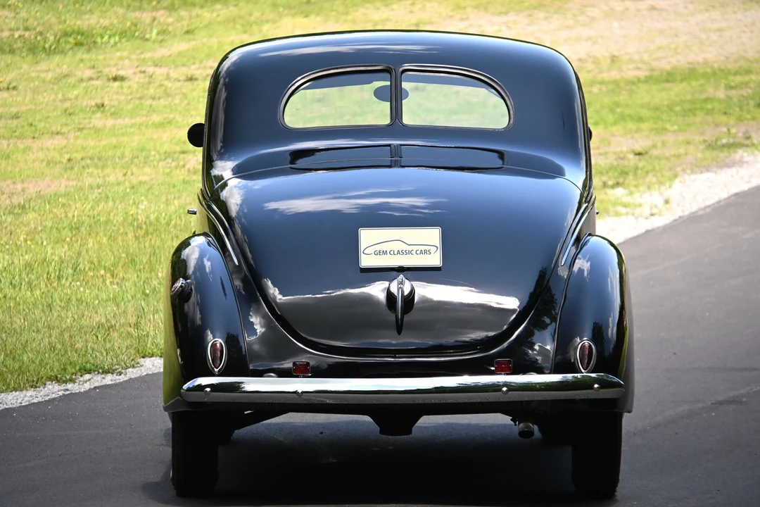 1939 Ford Standard & Deluxe & Super Deluxe - Image 11 of 31