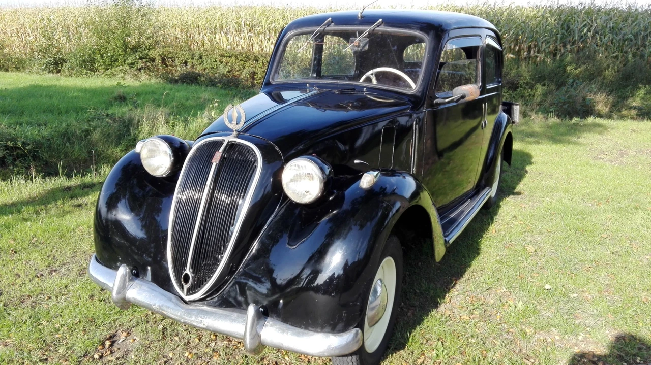 1939 Fiat 1100 - Image 2 of 31