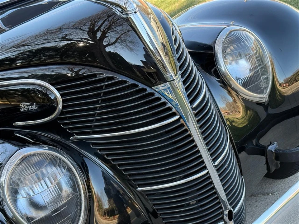 1939 Ford Standard & Deluxe & Super Deluxe - Image 6 of 31