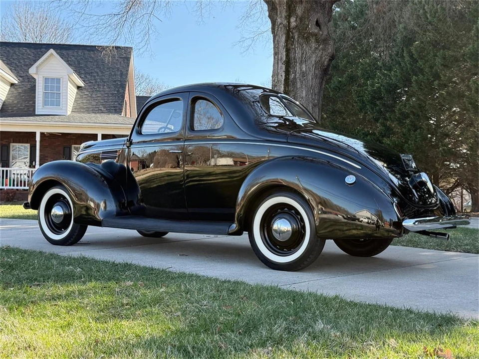 1939 Ford Standard & Deluxe & Super Deluxe - Image 21 of 31