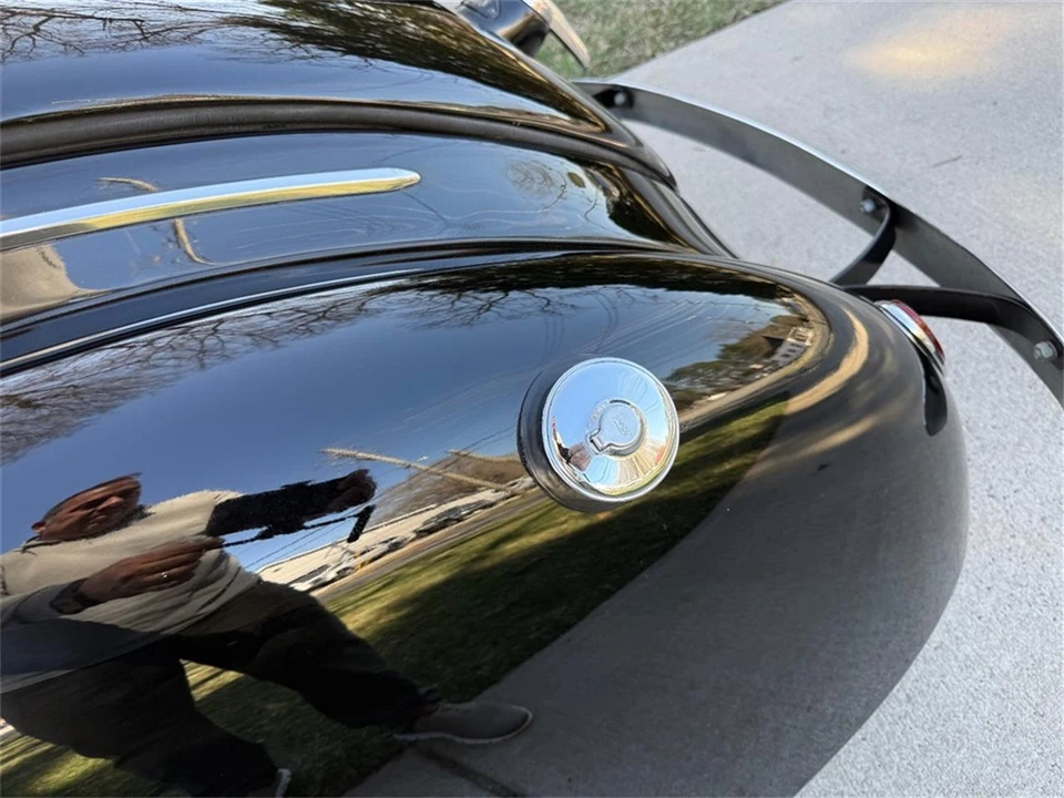 1939 Ford Standard & Deluxe & Super Deluxe - Image 17 of 31
