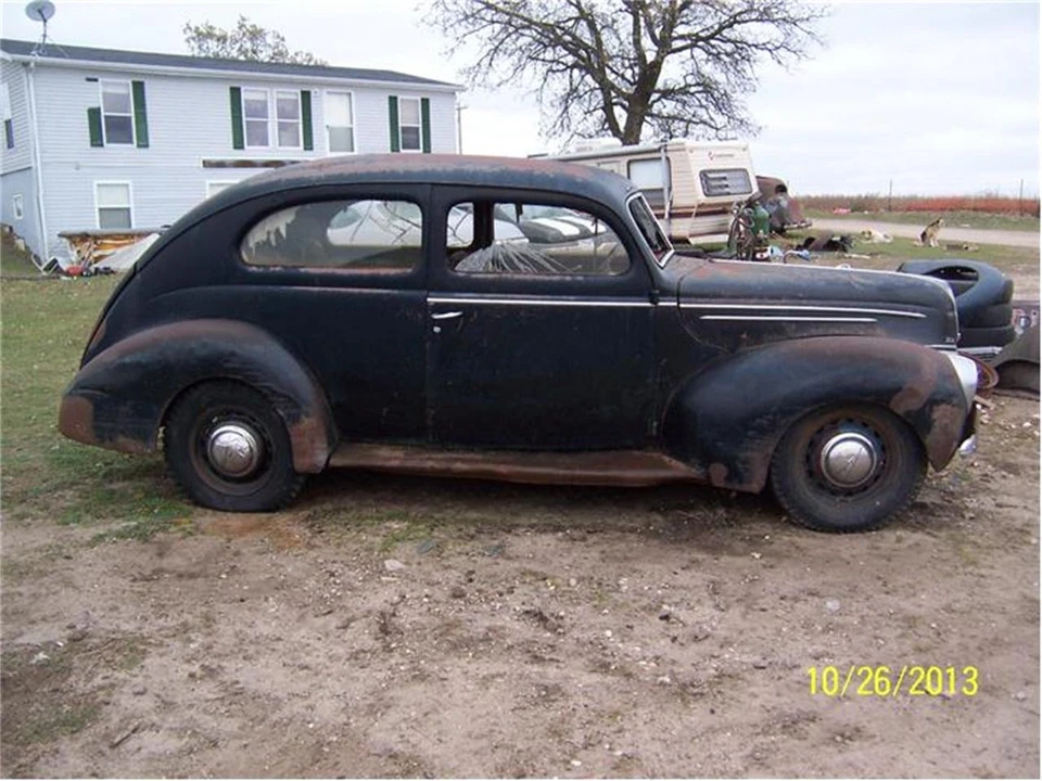 1939 Ford Standard & Deluxe & Super Deluxe - Image 2 of 9