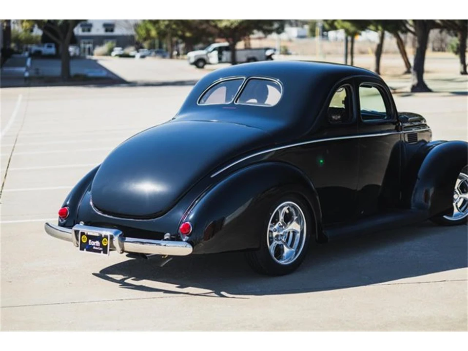 1939 Ford Standard & Deluxe & Super Deluxe - Image 14 of 31