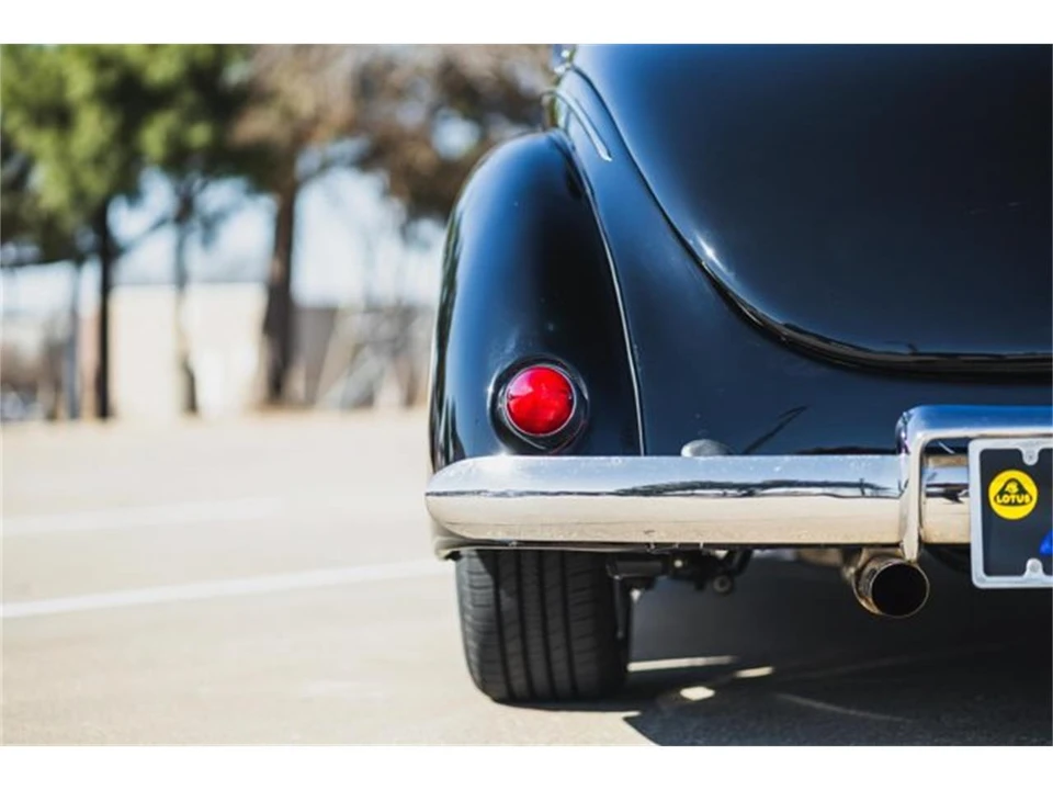 1939 Ford Standard & Deluxe & Super Deluxe - Image 24 of 31