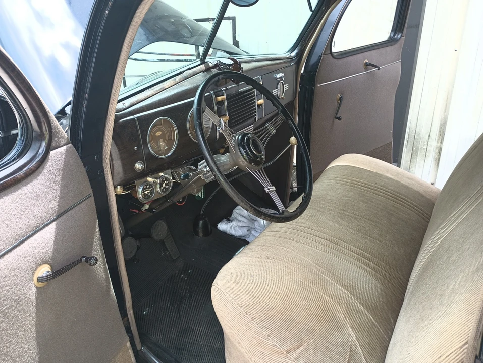 1939 Ford Standard & Deluxe & Super Deluxe - Image 29 of 31