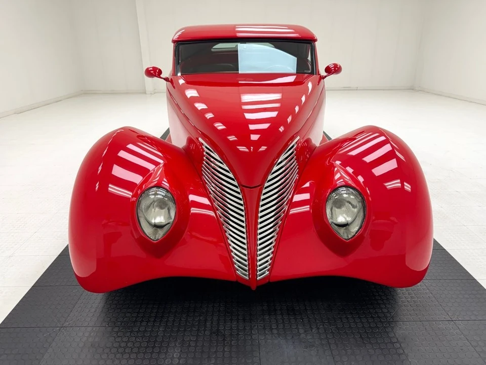 1939 Ford Standard & Deluxe & Super Deluxe - Image 8 of 31