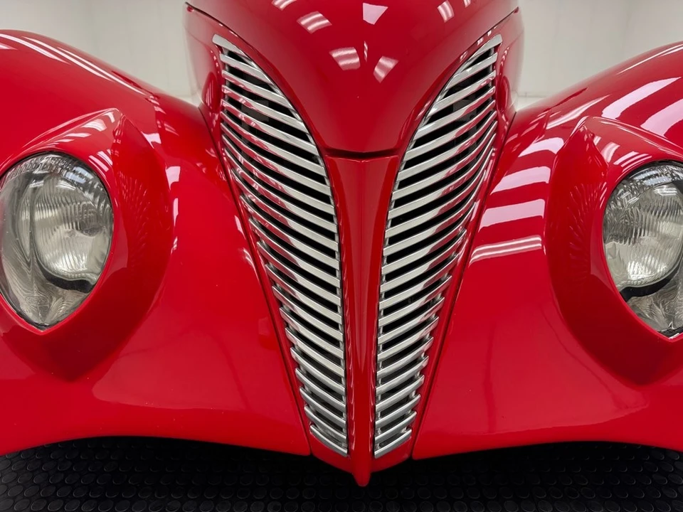 1939 Ford Standard & Deluxe & Super Deluxe - Image 9 of 31