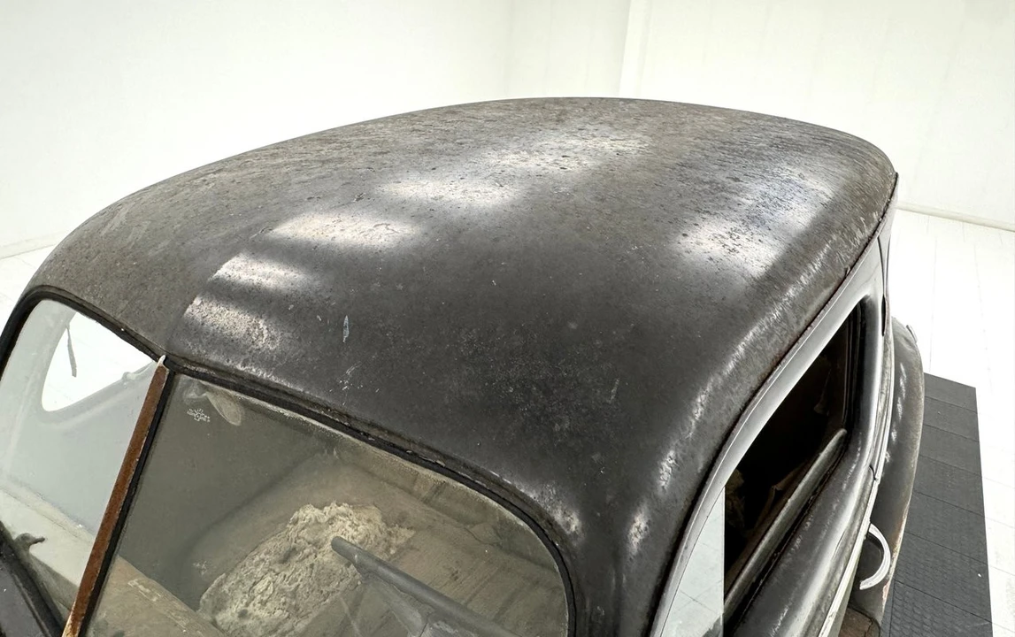 1939 Ford Standard & Deluxe & Super Deluxe - Image 16 of 21