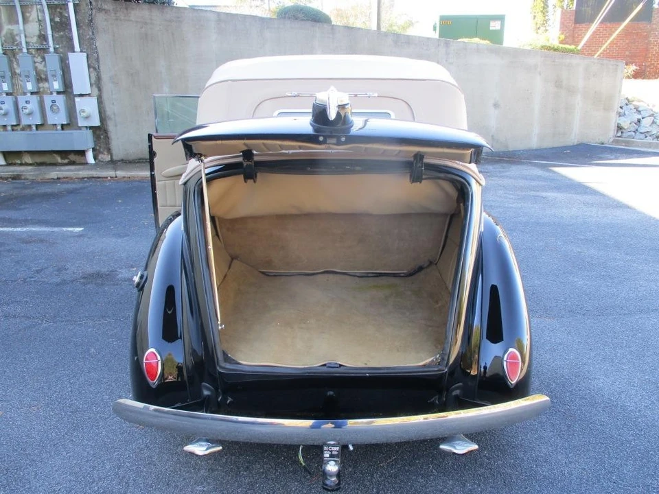 1939 Ford Standard & Deluxe & Super Deluxe - Image 22 of 31