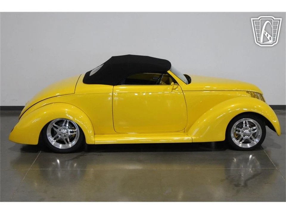 1939 Ford Standard & Deluxe & Super Deluxe - Image 8 of 31