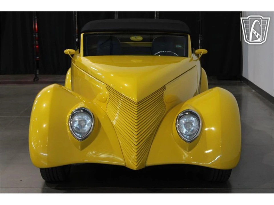 1939 Ford Standard & Deluxe & Super Deluxe - Image 19 of 31