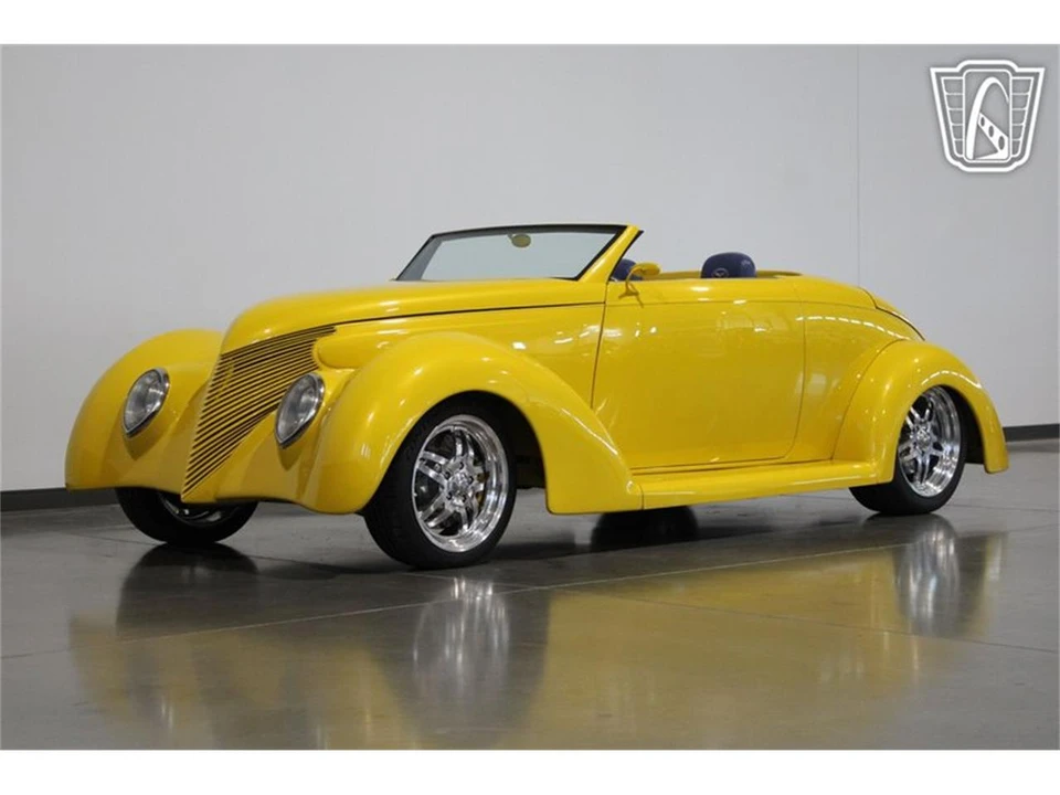 1939 Ford Standard & Deluxe & Super Deluxe - Image 25 of 31