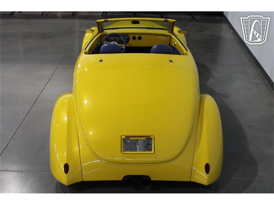 1939 Ford Standard & Deluxe & Super Deluxe - Image 10 of 31