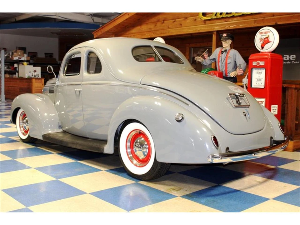 1939 Ford Standard & Deluxe & Super Deluxe - Image 6 of 26